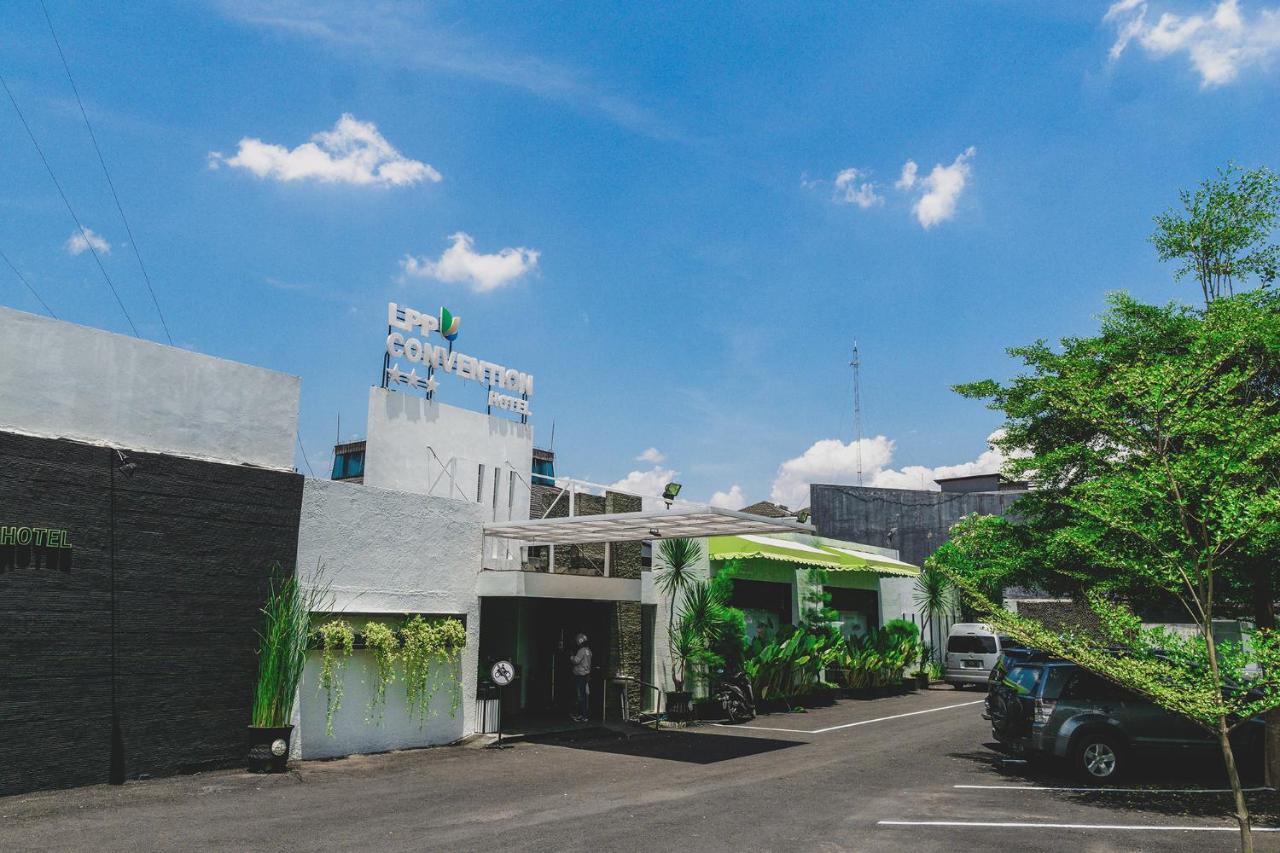 Lpp Convention Hotel Demangan Pakualaman Exterior foto